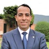 Instructor Carlos Ruiz