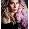 Instructor Helene Phillips
