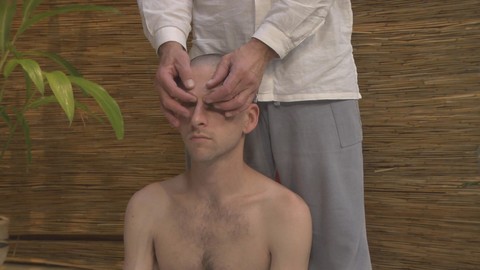 Thai Acupressure Massage Treatment For Two-Sided Headache