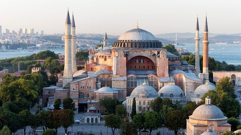 Essentials of Byzantine Architecture