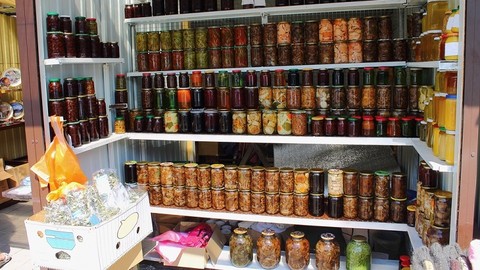 Prepper's Guide To Food Storage