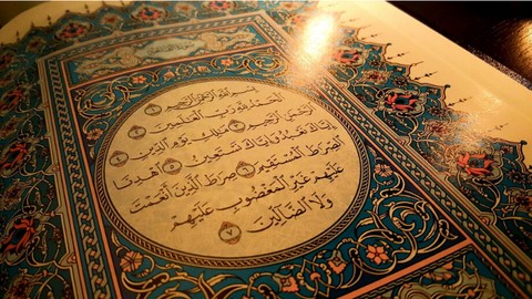 Tecvidli Kur'an-ı Kerim Elif-Ba'sı ve Namaz Sureleri Kursu