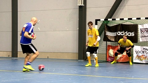 Exercises for Futsal Goalkeepers and Coaches