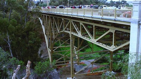 LRFD: Design of Highway Bridge Superstructures, Part 3