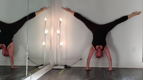 The Safe Guide to Learn Yoga Handstands