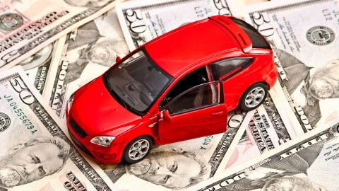 The Automotive Sales Process: Sell More Cars/Hold More Gross