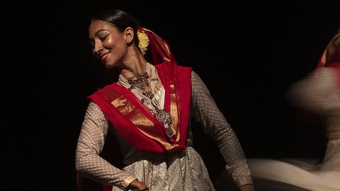 'Kathak' - The beginner indian temple and court dance course