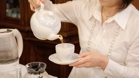 tea lady jazz singer 中井サチコがお届けする、今だからこその「お茶の時間の楽しみ方」