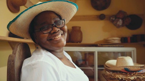 Learn about Afro-Colombian customs, arts and crafts.