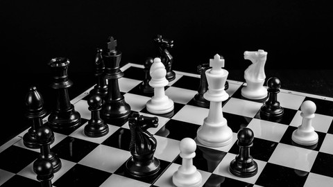 CHESS: Opening to Middlegame Complete Guide