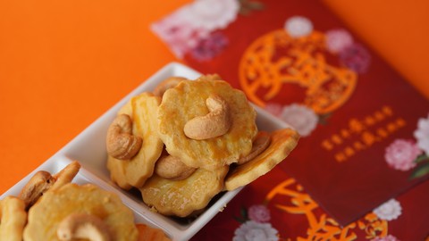 All about Chinese New Year Cookies by APCA chef online