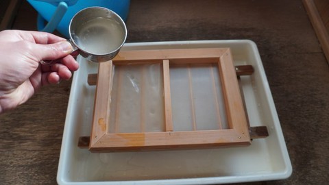 和紙を家で簡単に作る方法｜原料の収穫から出来上がった紙をきれいに仕上げるところまで