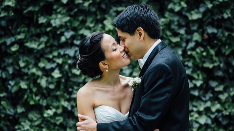 Wedding Photography: Build a Referral Generating Machine