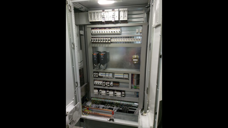 Introduction To Industrial Electrical Panels